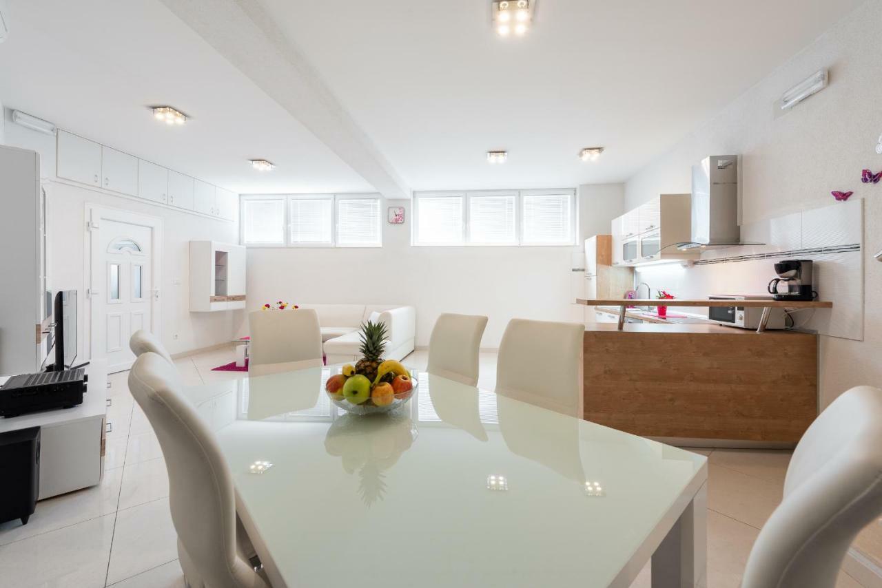 Luxury Sensation Spacious & Free Private Garage Дубровник Экстерьер фото