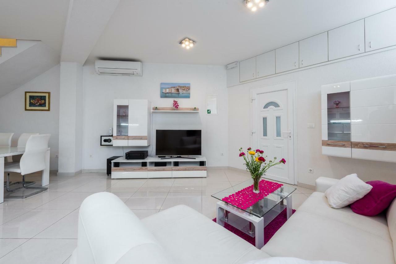 Luxury Sensation Spacious & Free Private Garage Дубровник Экстерьер фото